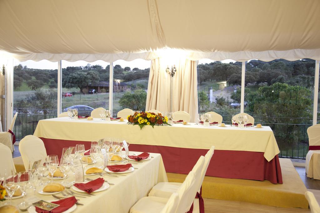 Complejo Rural El Prado Hotel Logrosan Exterior photo