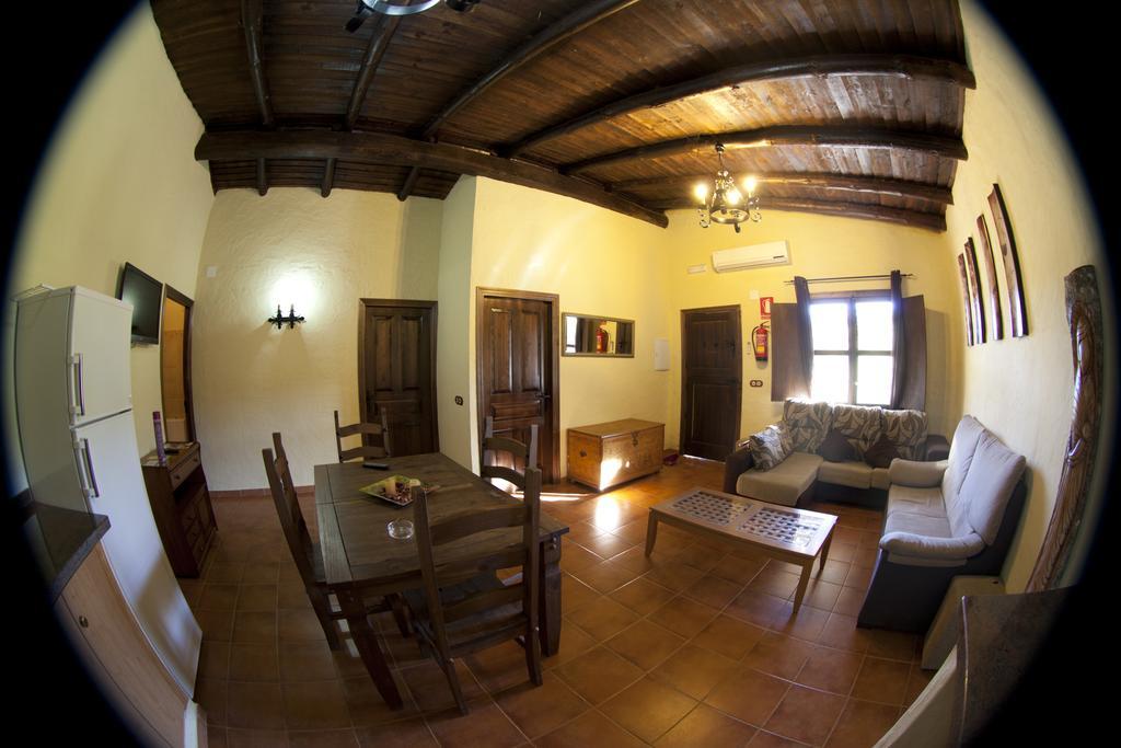 Complejo Rural El Prado Hotel Logrosan Exterior photo