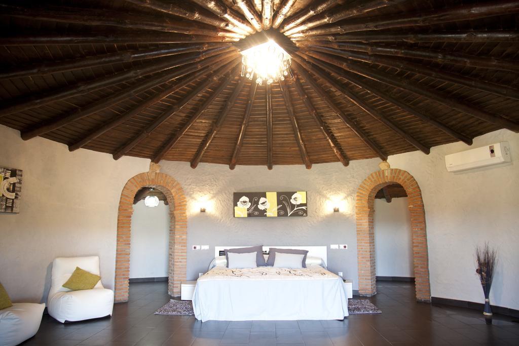 Complejo Rural El Prado Hotel Logrosan Exterior photo
