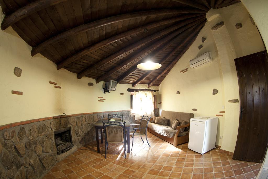 Complejo Rural El Prado Hotel Logrosan Exterior photo
