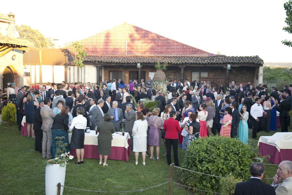 Complejo Rural El Prado Hotel Logrosan Exterior photo